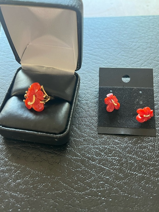 Jewelry - 14K Gold/Red Coral Hibiscus Ring and Earring set.